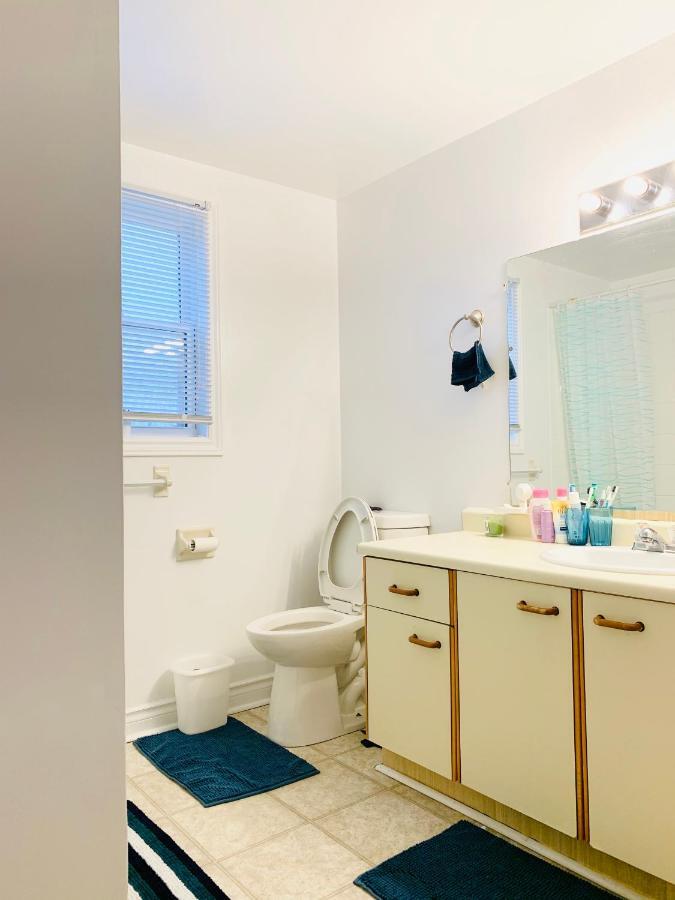 Private Fully Furnished Room In Halifax Shared Washroom Luaran gambar